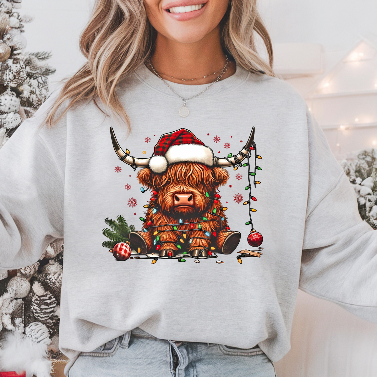 CHRISTMAS LIGHTS HIGHLAND COW - THIN MATTE CLEAR FILM