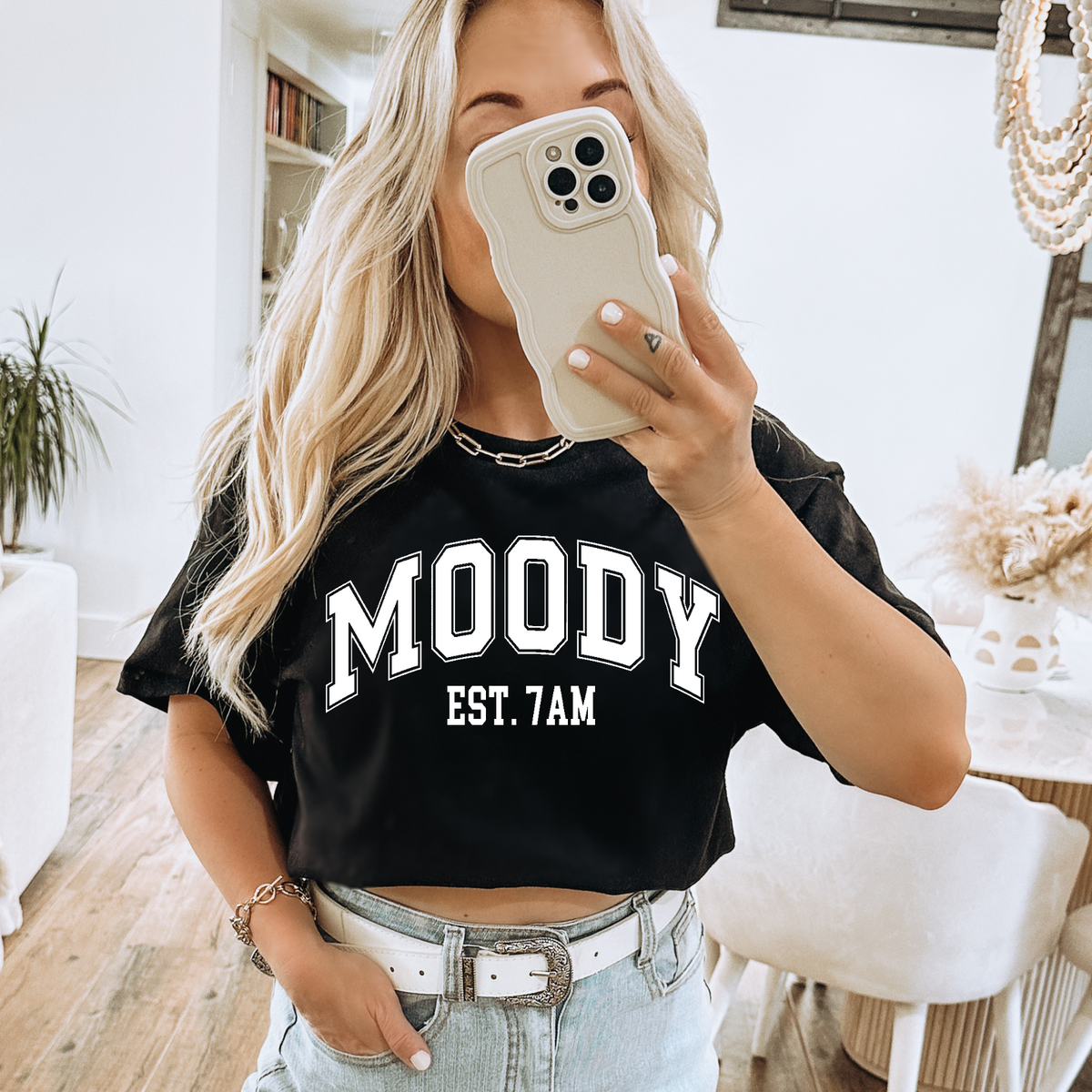 MOODY EST. 7AM - WHITE